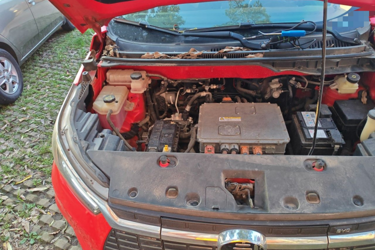 BYD Yuan New Energy 2019 car image #24