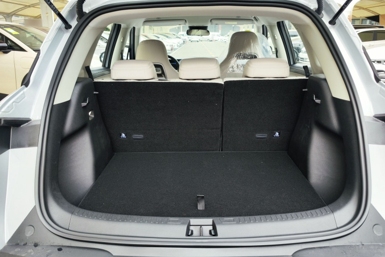 BYD YuanUP 2025 car image #19