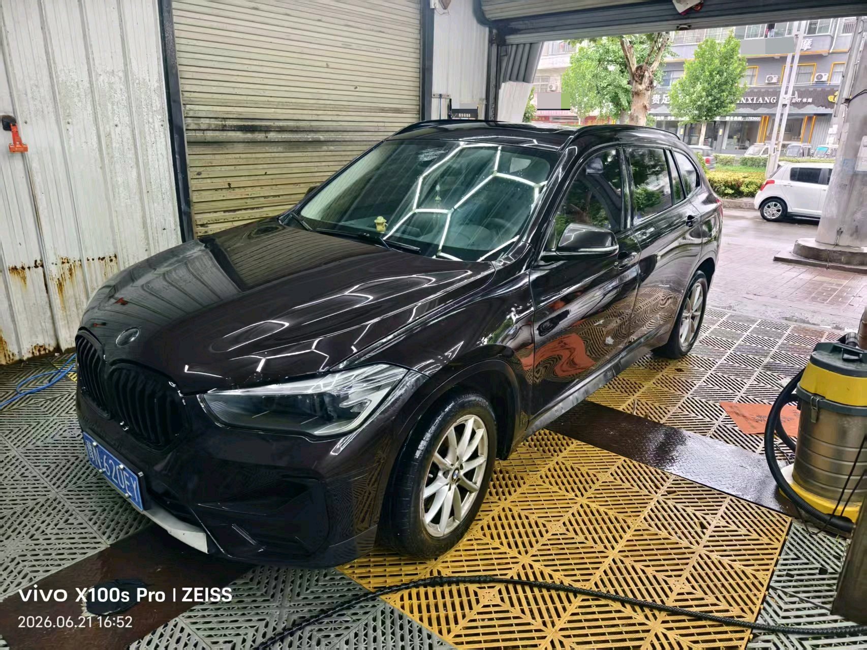 BMW X1 2019 BMW X1 2019 car image