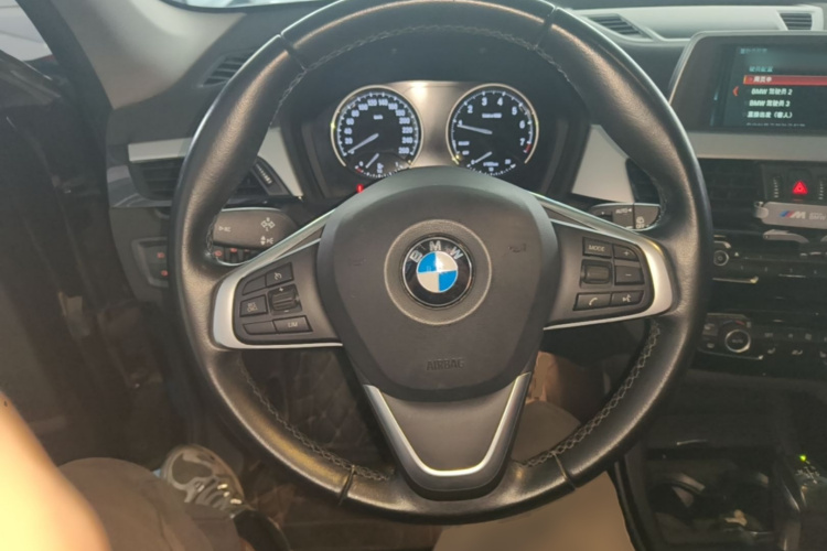BMW X1 2019 #11 BMW X1 2019 car image #11