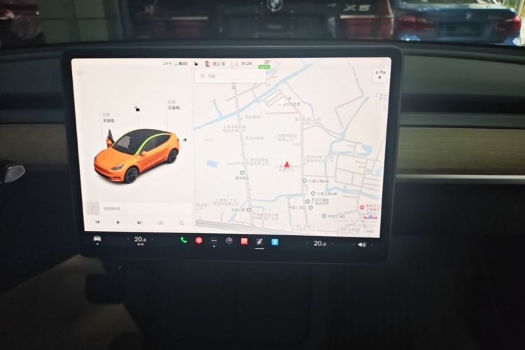 Tesla Model Y 2021 #13 Tesla Model Y 2021 car image #13