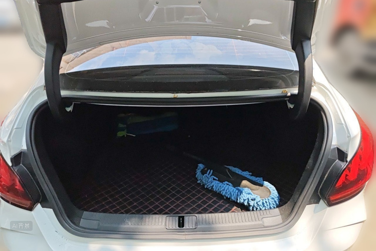MG 5 2022 immagine di auto #21