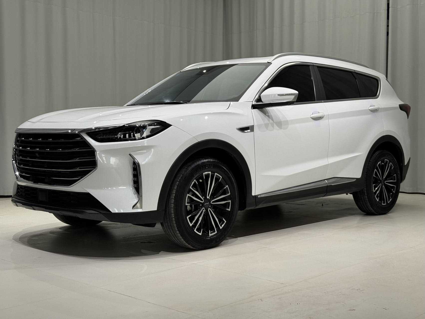 Jetour X70 PLUS 2022 car image 