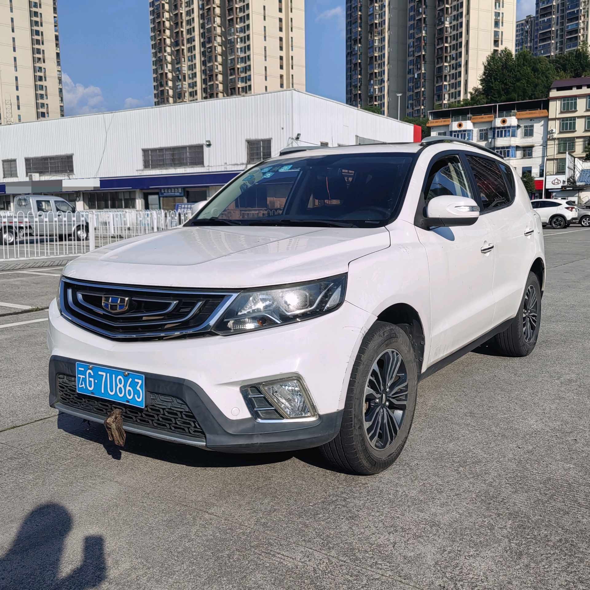 GEELY Vision X6 2017 GEELY Vision X6 2017 immagine di auto