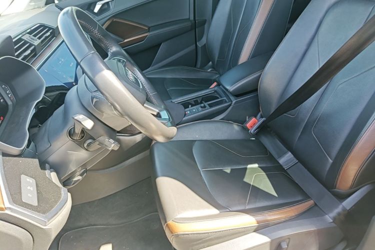 Audi Q3 2019 #15 Audi Q3 2019 car image #15