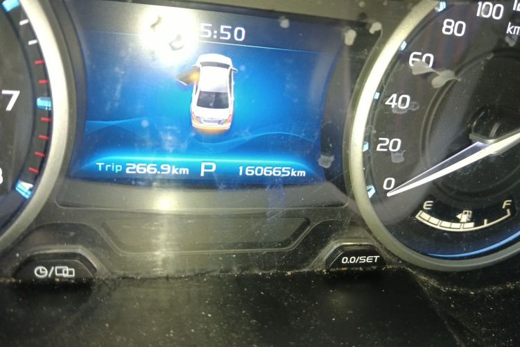 GEELY Emgrand 2016 car image #8
