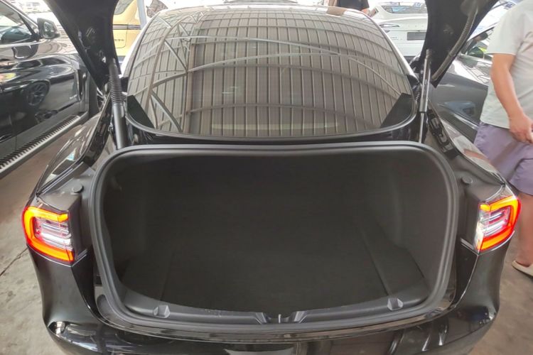 Tesla Model 3 2021 #19 Tesla Model 3 2021 car image #19