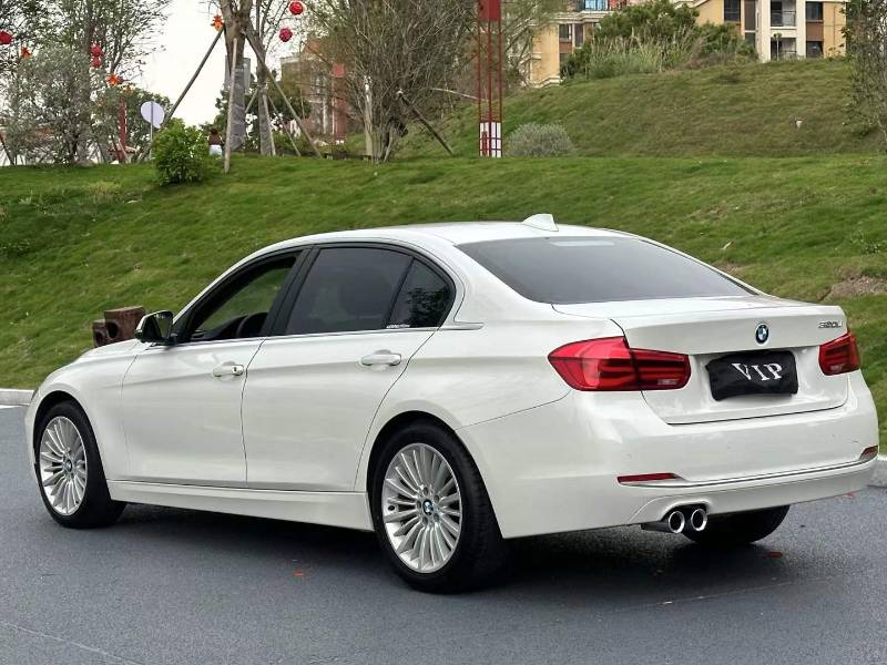 BMW 3 Series 2018 #7 BMW 3 Series 2018 car image #7