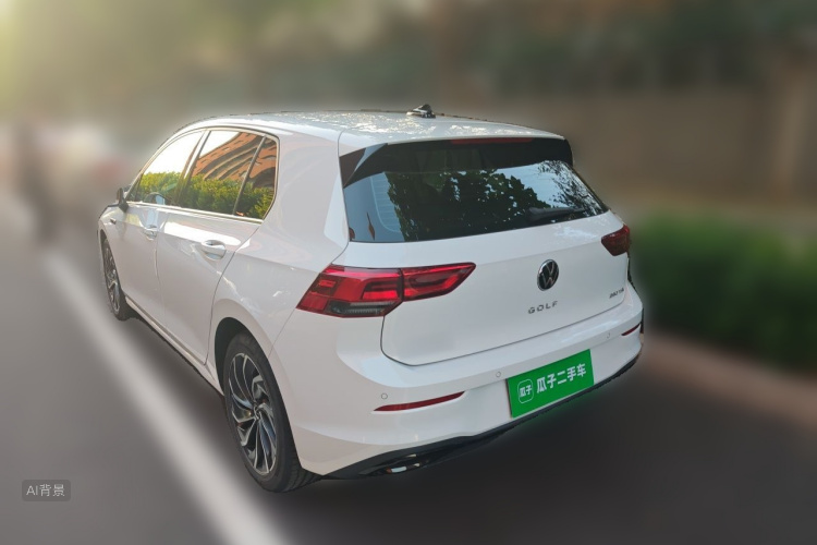 Volkswagen Golf 2024 car image #5
