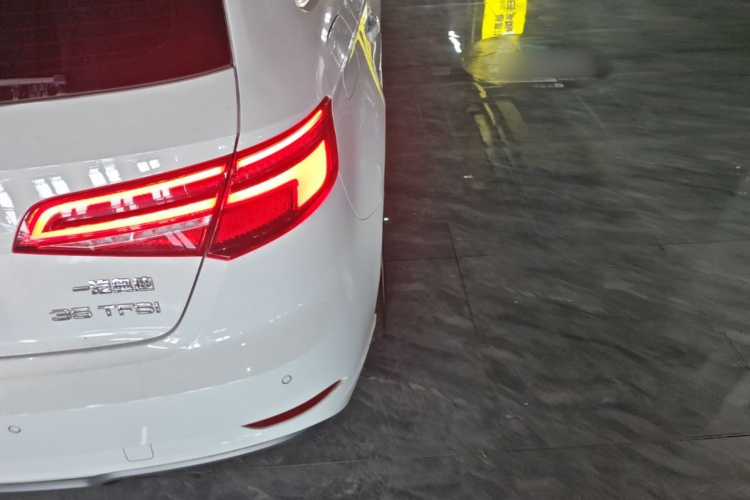 Audi A3 2021 #8 Audi A3 2021 صورة سيارة #8