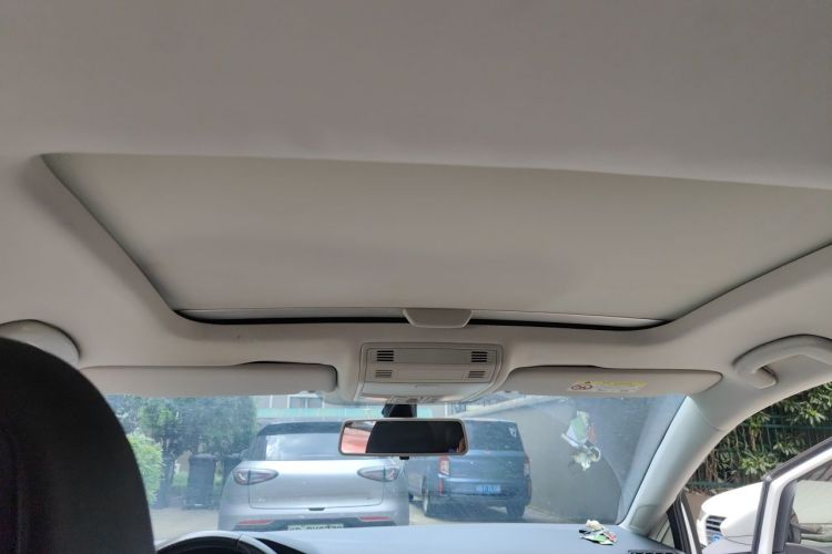 Volkswagen Golf 2019 car image #20