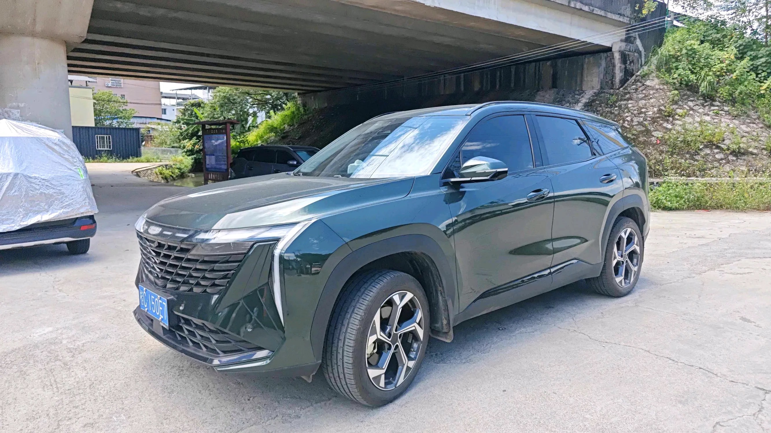 GEELY Boyue L 2024 GEELY Boyue L 2024 car image