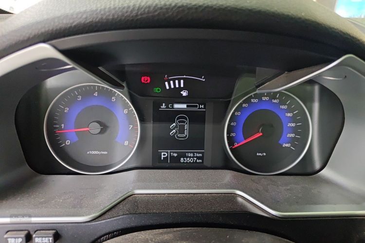 GEELY Emgrand 2016 #13 GEELY Emgrand 2016 car image #13