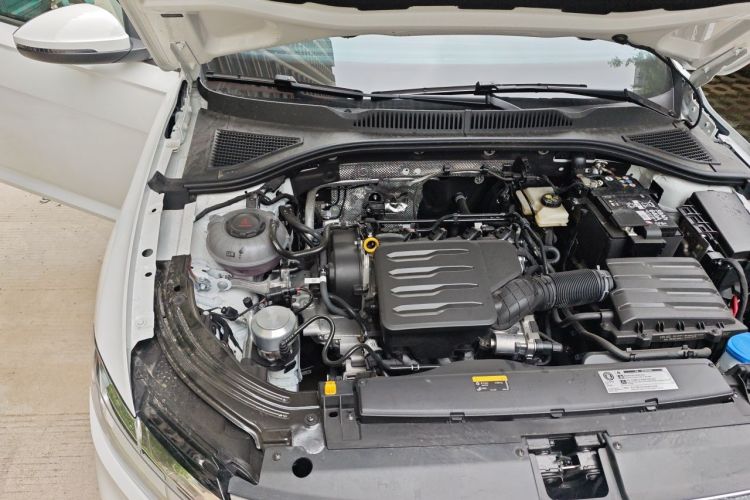 Volkswagen Lavida 2026 car image #22