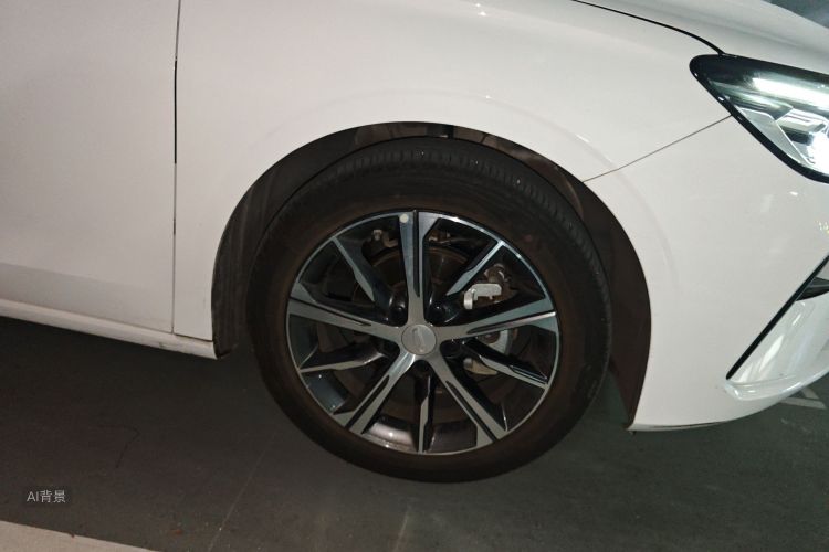 GEELY Emgrand 2024 car image #9