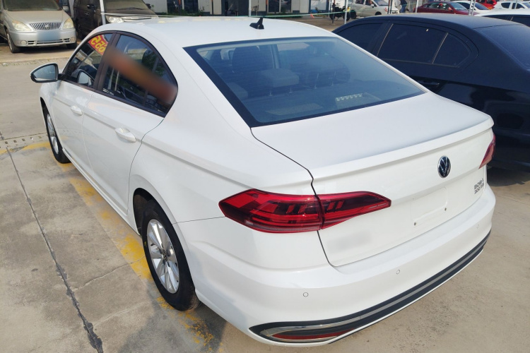 Volkswagen Bora 2023 immagine di auto #5