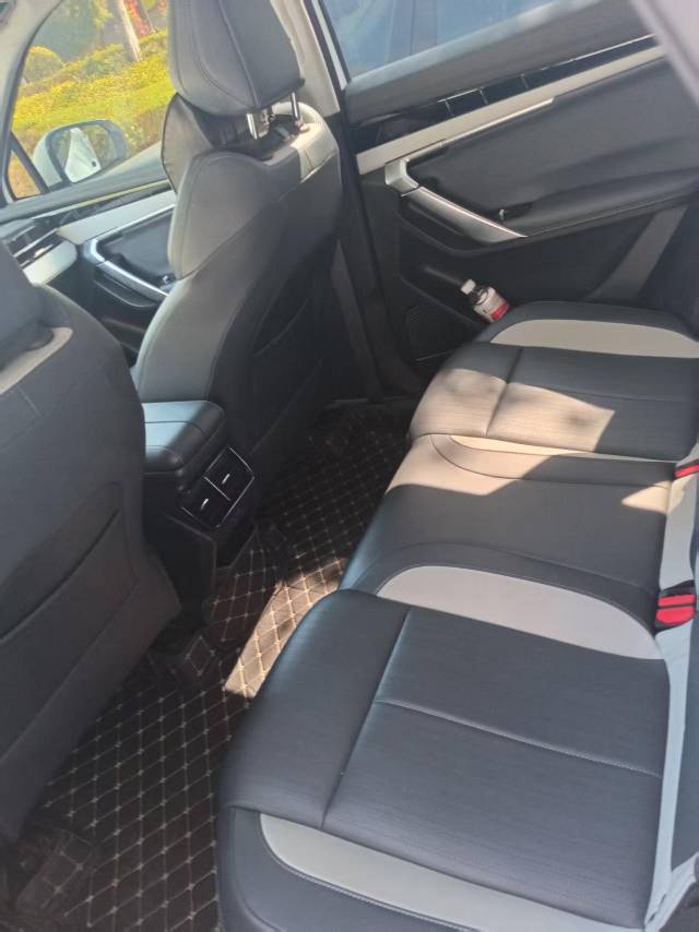 GEELY Boyue L 2024 immagine di auto #4