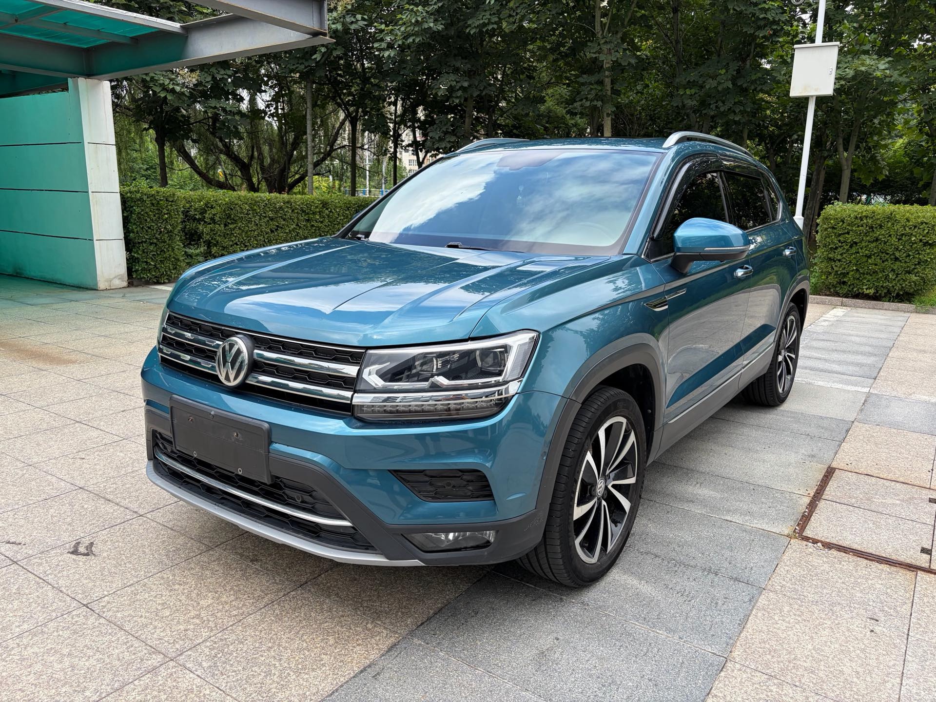 2018 2018 car image