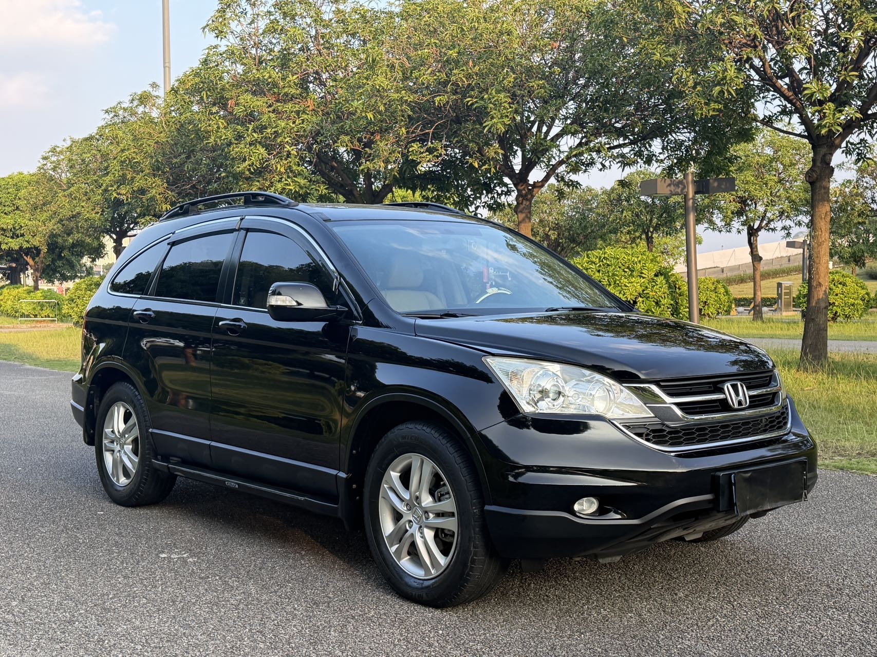 Honda CR-V 2010 car image #3