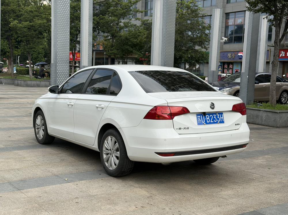 Volkswagen Bora 2021 car image #4