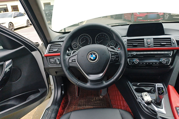 BMW 3 Series 2017 imagen de coche #11