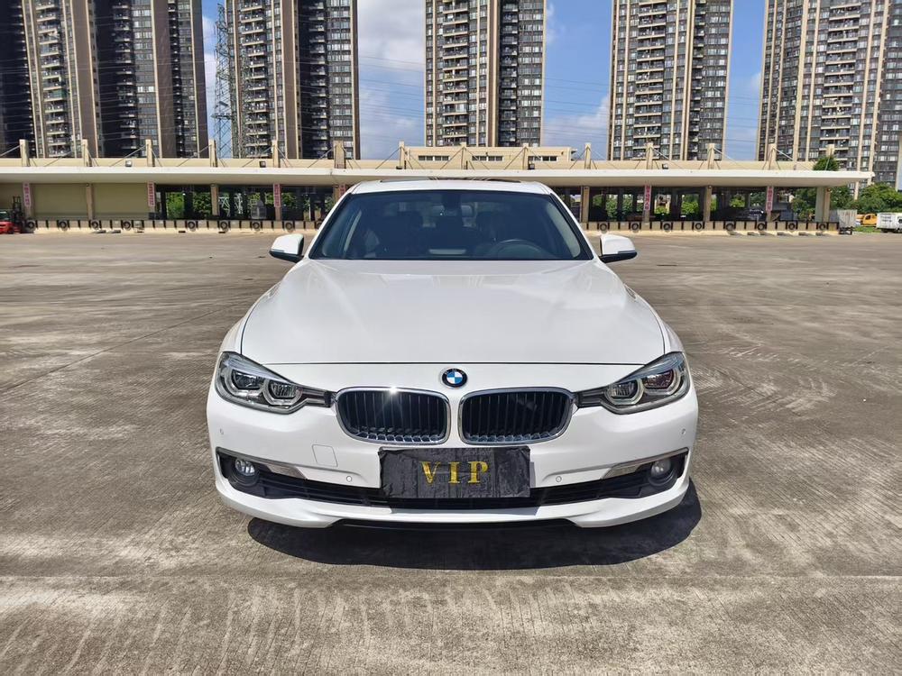 BMW 3 Series 2016 car image #2