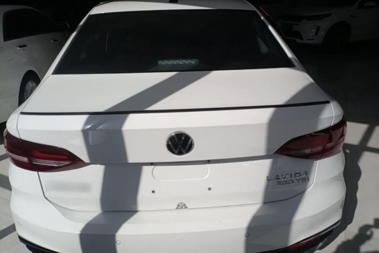 Volkswagen Lavida 2023 car image #6