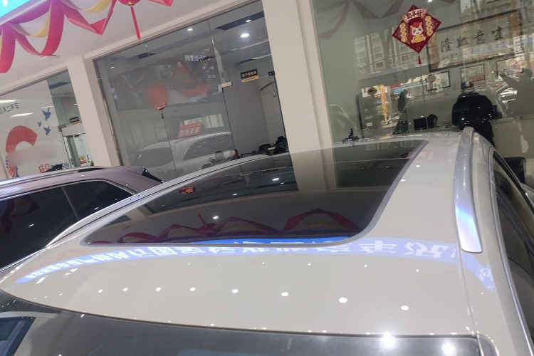 Audi Q3 2024 immagine di auto #25