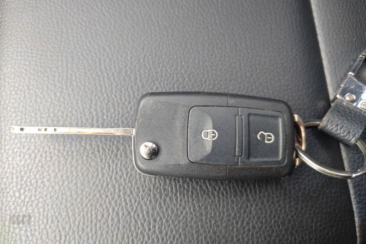 Toyota Vios 2020 изображение автомобиля #10