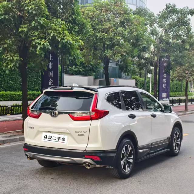 Honda CR-V 2017 car image #9