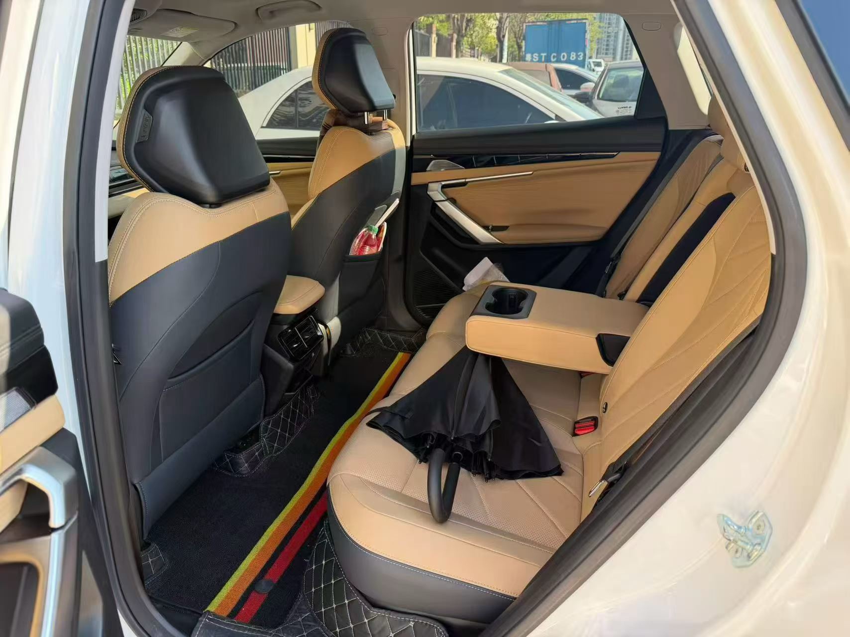GEELY Boyue L 2024 #4 GEELY Boyue L 2024 imagen de coche #4