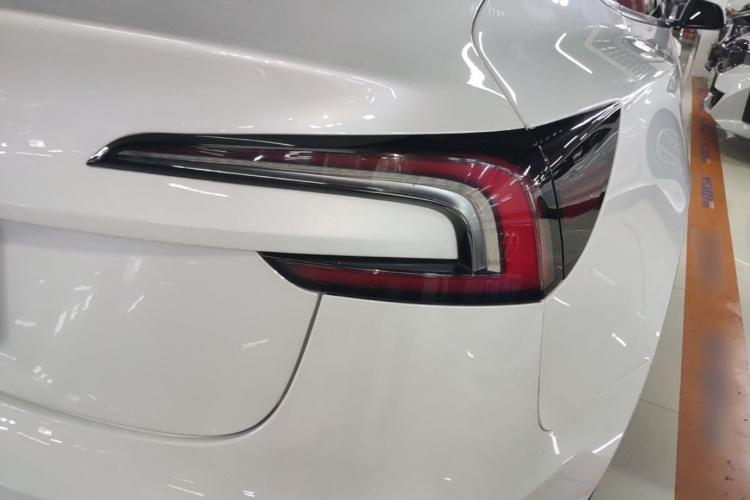Tesla Model 3 2025 #8 Tesla Model 3 2025 car image #8