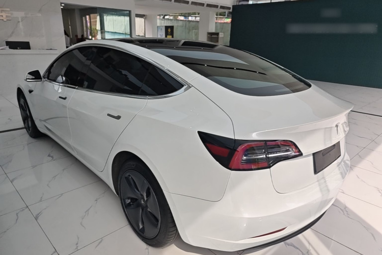 Tesla Model 3 2020 #5 Tesla Model 3 2020 car image #5