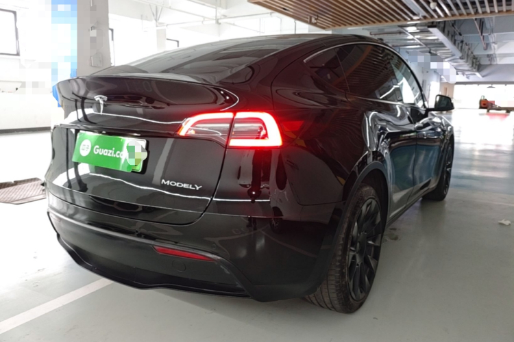 Tesla Model Y 2021 #7 Tesla Model Y 2021 car image #7
