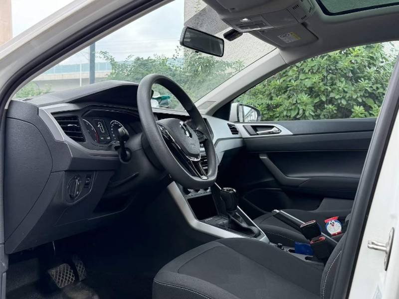 Volkswagen Polo 2022 immagine di auto #3