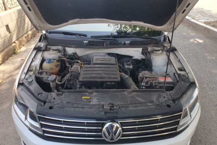 Volkswagen Lavida 2016 car image #18