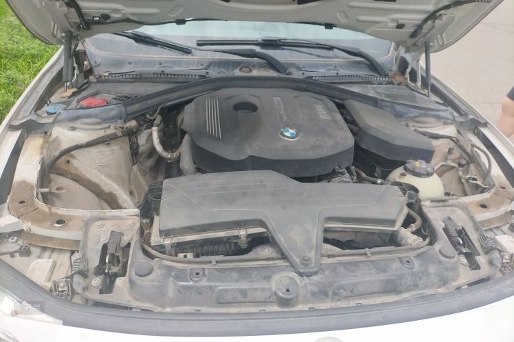 BMW 3 Series 2017 #22 BMW 3 Series 2017 car image #22