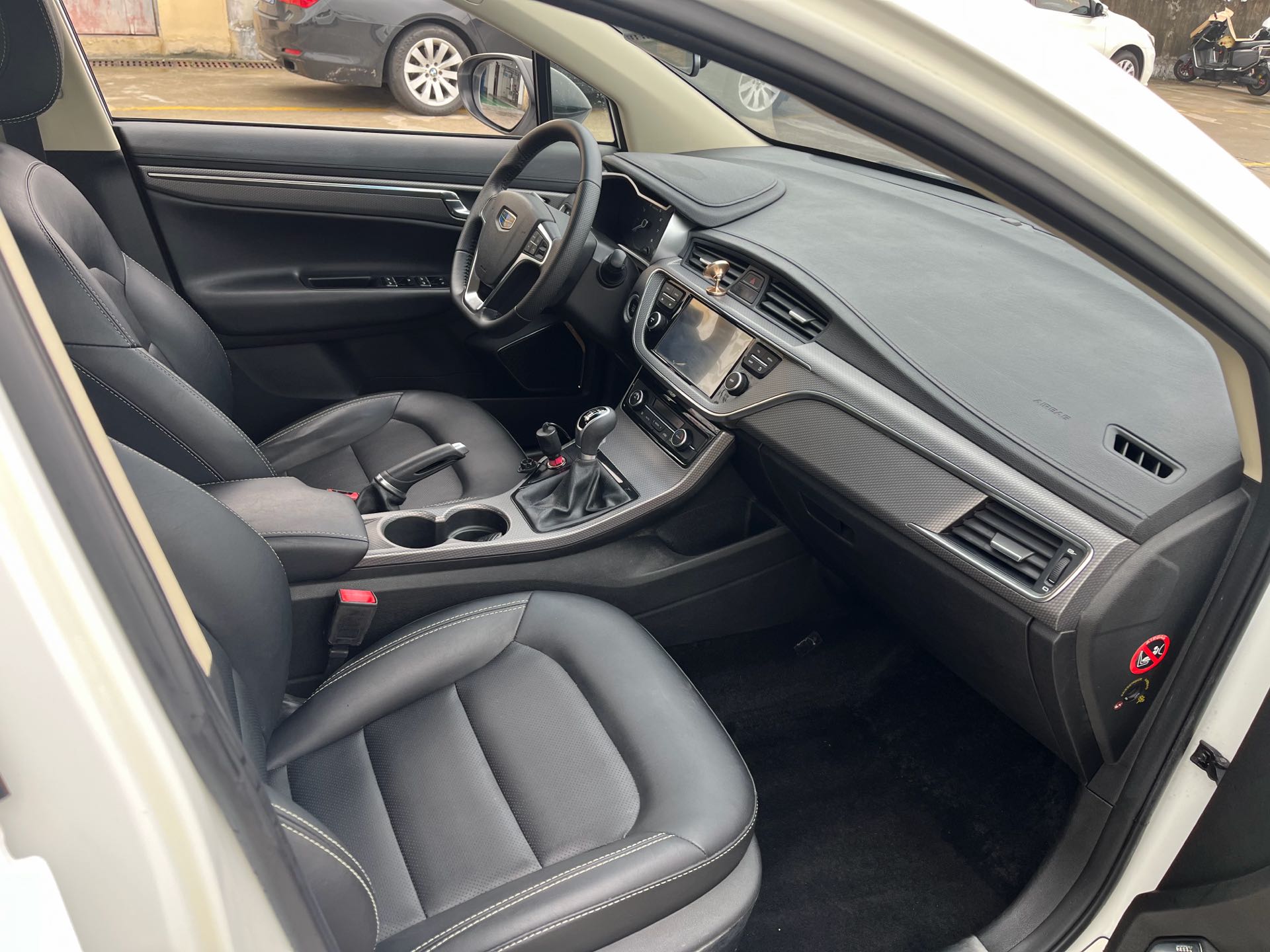 GEELY Emgrand GS 2016 #3 GEELY Emgrand GS 2016 immagine di auto #3