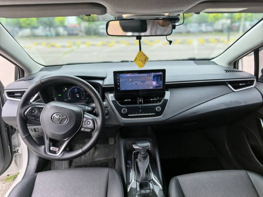 Toyota Corolla 2025 car image #7