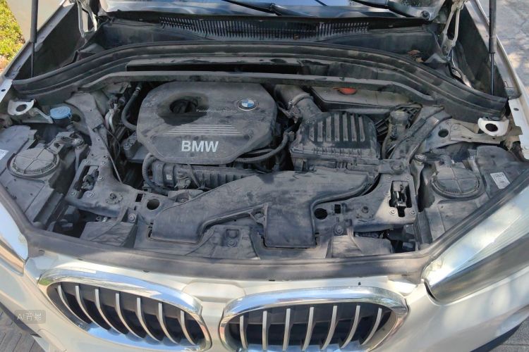 BMW X1 2017 #22 BMW X1 2017 immagine di auto #22