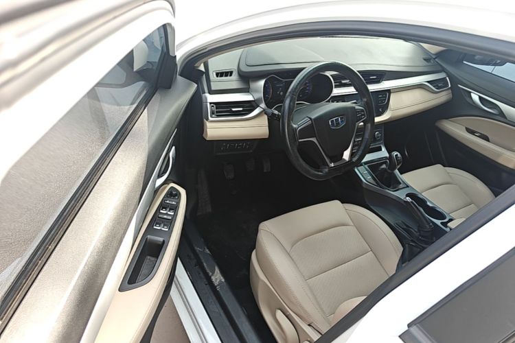 GEELY Emgrand 2018 #16 GEELY Emgrand 2018 car image #16