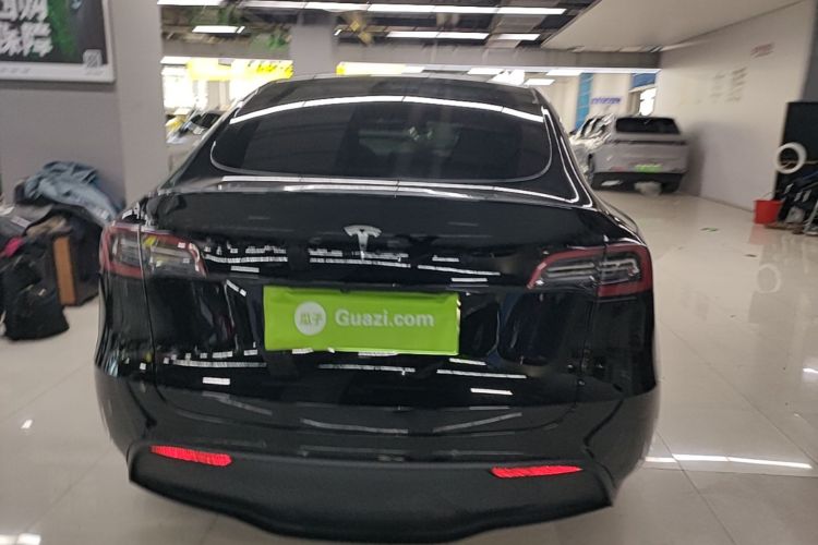 Tesla Model Y 2022 #6 Tesla Model Y 2022 car image #6