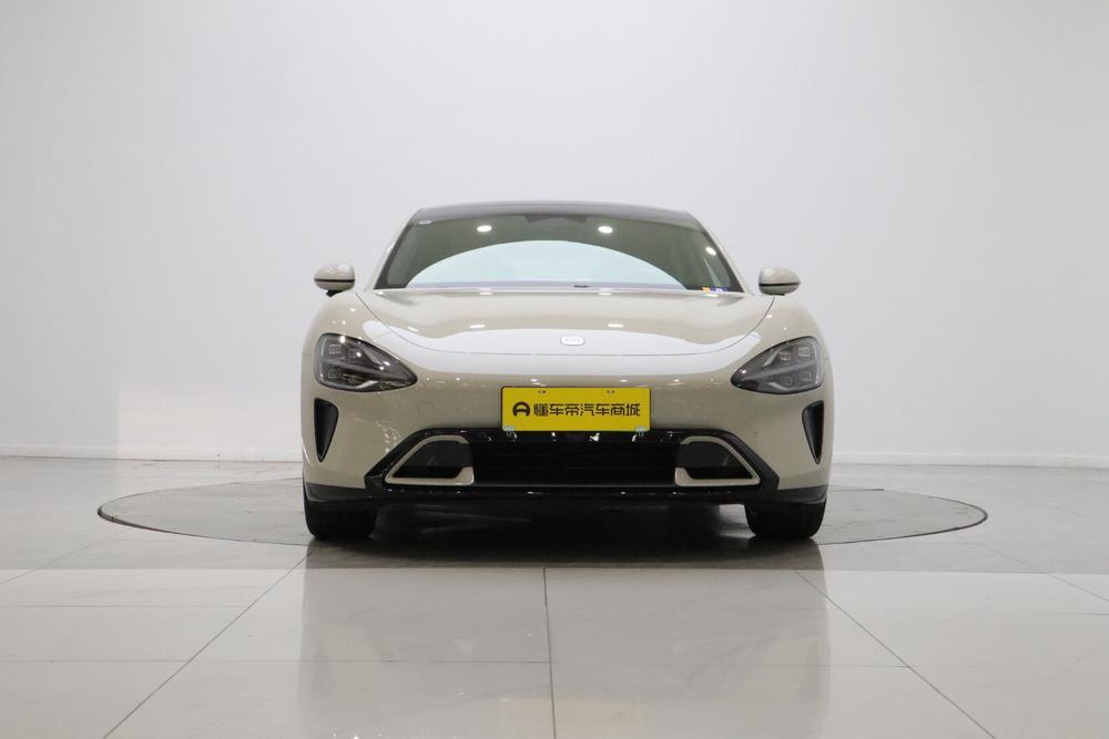 2025 car image #2