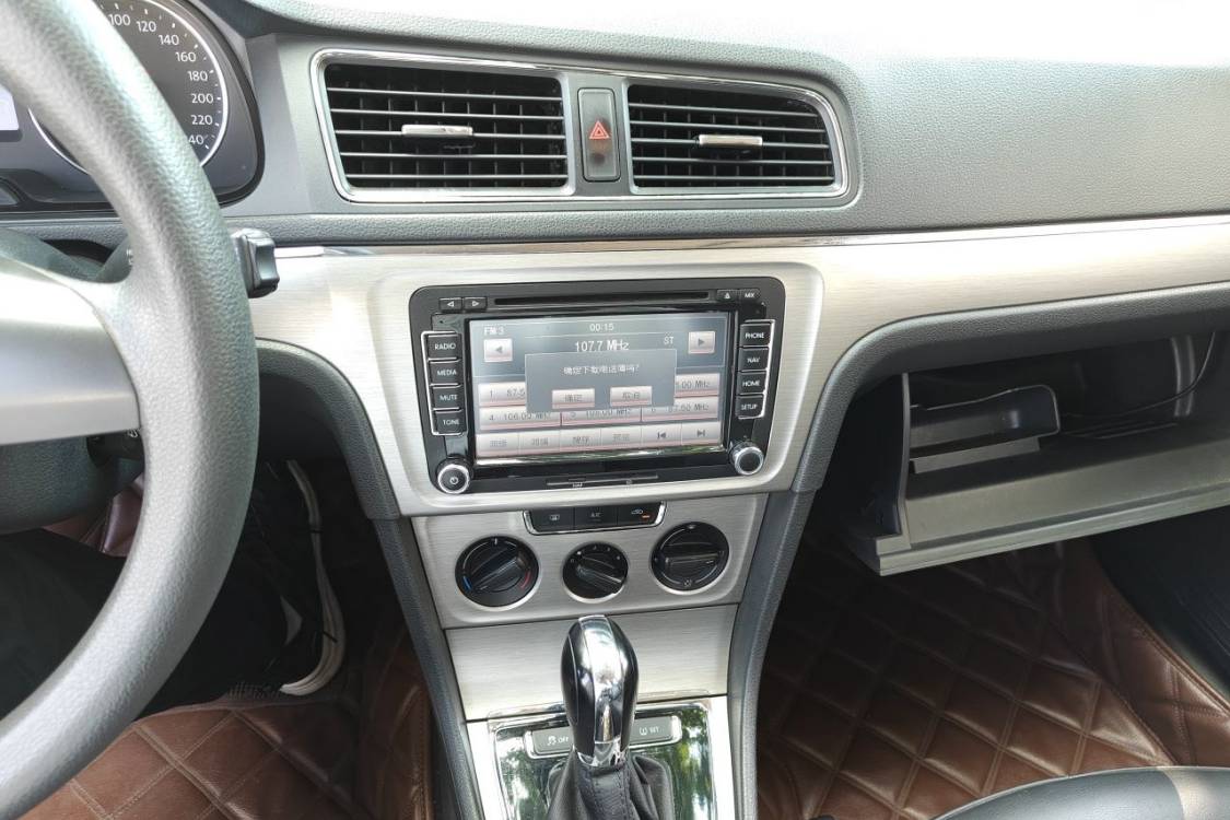Volkswagen Lavida 2014 immagine di auto #26