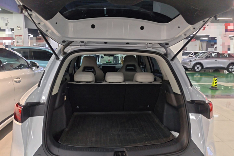 BYD YuanUP 2025 car image #19