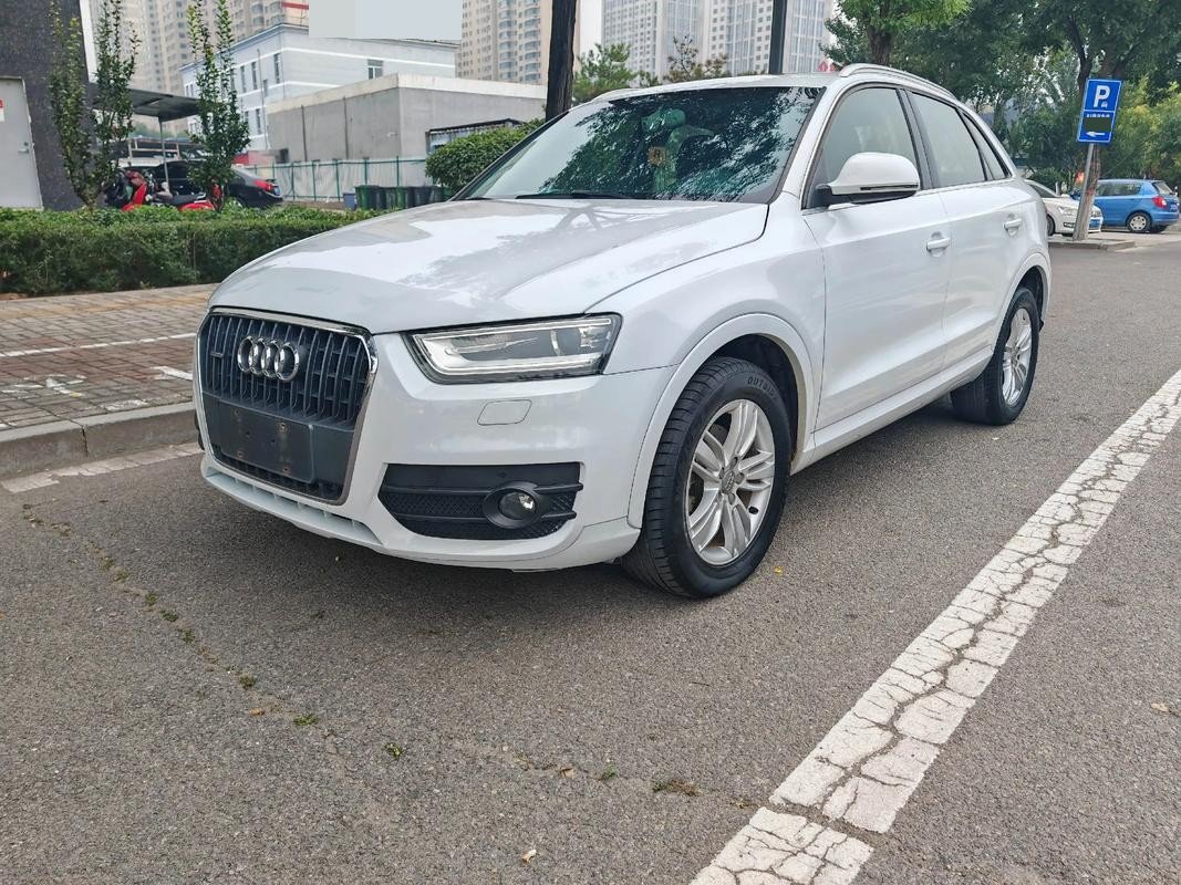 Audi Q3 2015 car image 
