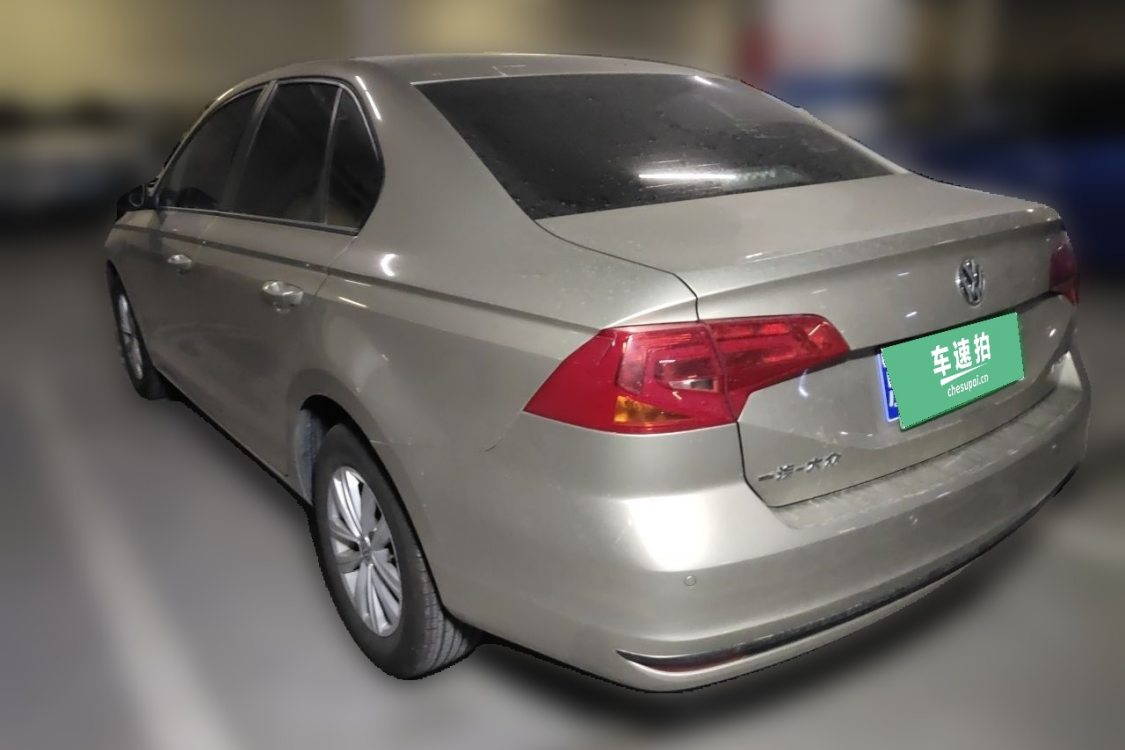 Volkswagen Bora 2016 car image #3