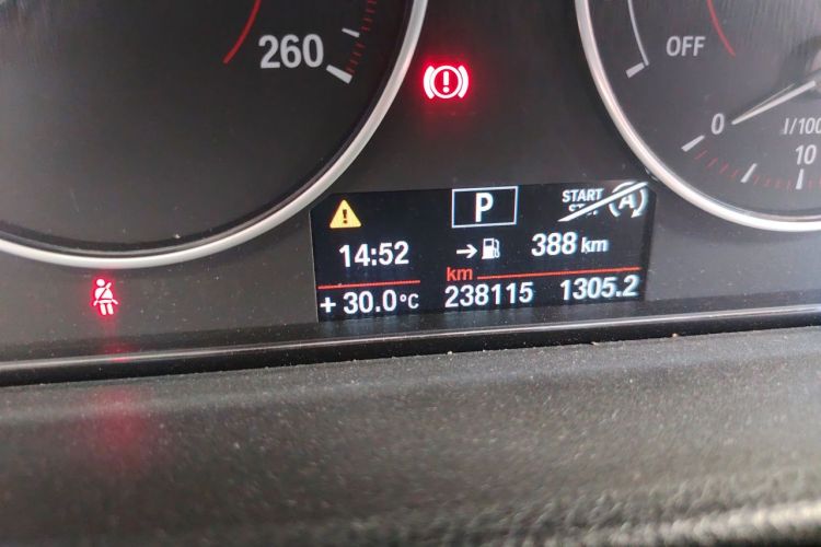 BMW 3 Series 2015 #10 BMW 3 Series 2015 car image #10