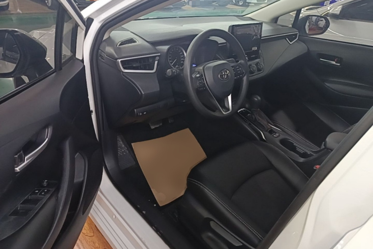 Toyota Corolla 2022 car image #16