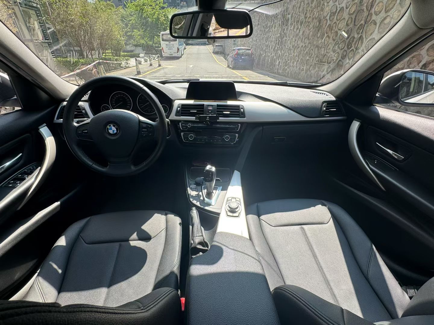 BMW 3 Series 2016 immagine di auto #6